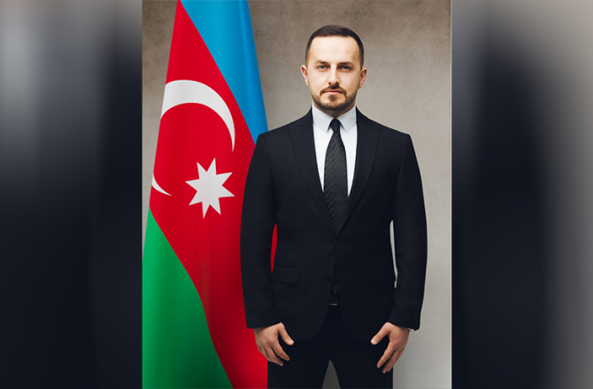 Nazir yeni direktor təyin etdi - FOTO