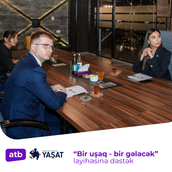 Azər Türk Bank və 