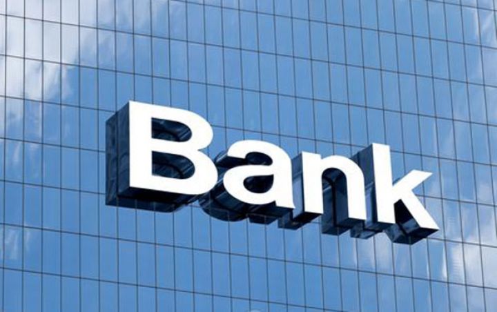 Azərbaycanda 5 bankın problemli kreditləri 75 milyon manatdan çoxdur