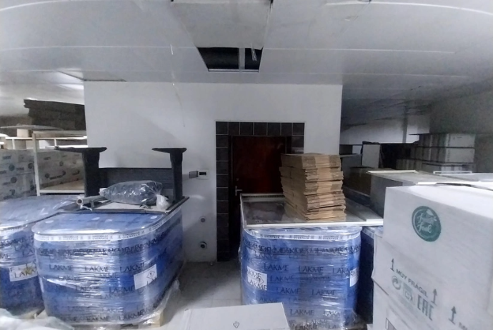 Bakıda kosmetoloji vasitələrin satışı anbarı bağlandı