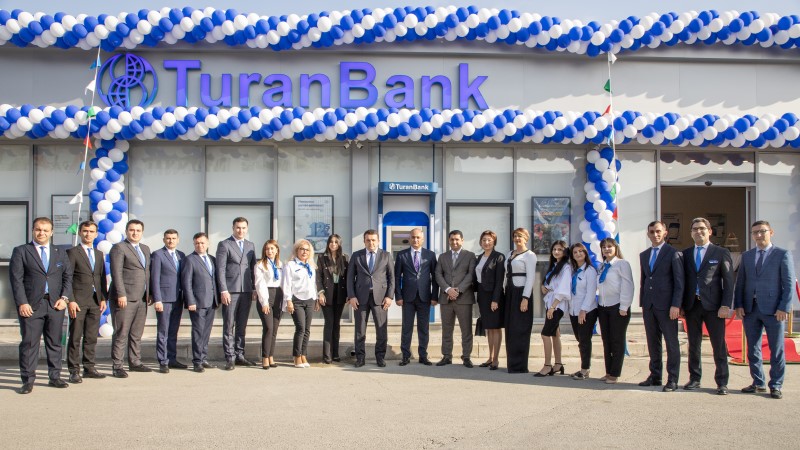 Bank Binə Ticarət Mərkəzində filialını istifadəyə verdi