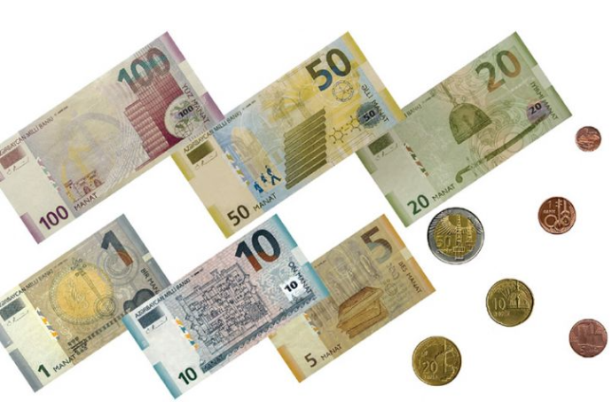 Ötən il dövriyyədə olan kağız və metal pullar 131 milyon manata yaxın artıb