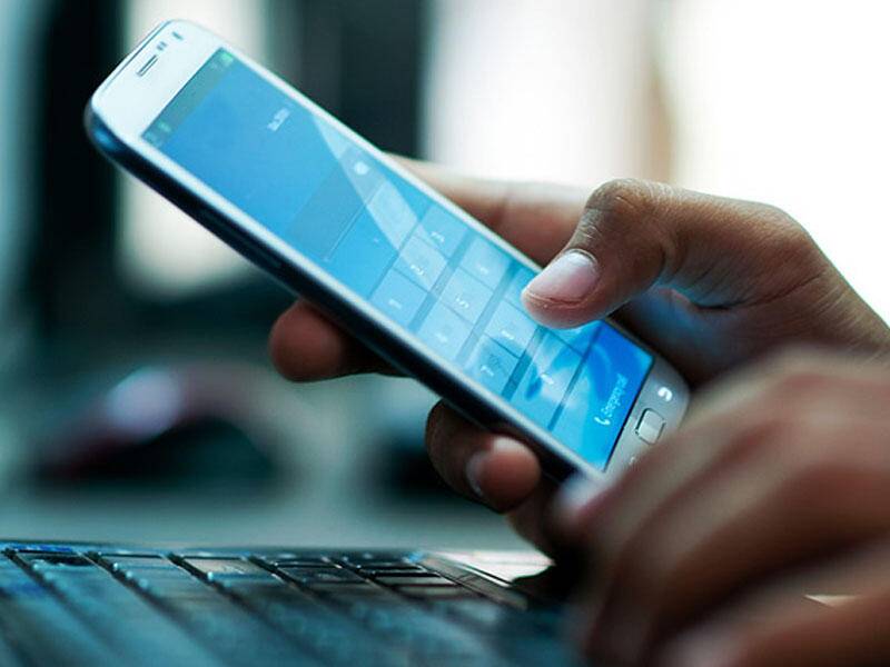 Azərbaycanda əmlakla bağlı etibarnamələri mobil tətbiq vasitəsilə rəsmiləşdirmək mümkün olacaq