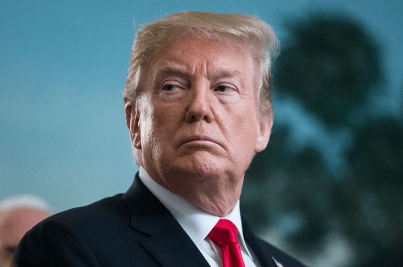 KİV: Donald Tramp prezidentliyə namizəd olarsa, 103 milyon dollara nəzarəti itirəcək