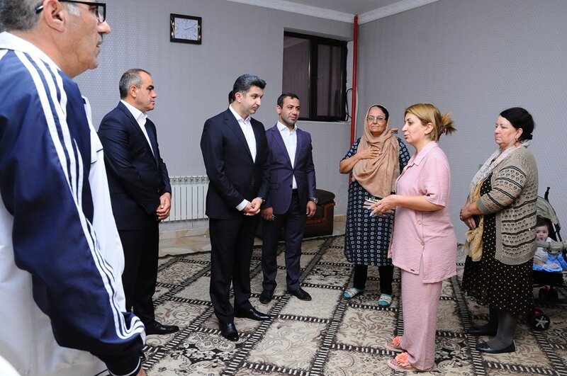 İcra Başçısı Möcüzəli Naftalan sağlamlıq mərkəzində Şəhid ailələri və qazilərlə görüşüb - FOTOLAR