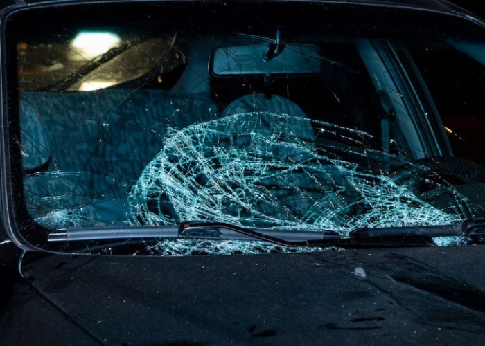 Futbolçu avtomobil qəzasında öldü - FOTO