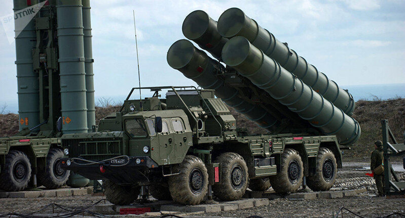Türkiyə S-400 komplekslərinin ikinci alayının tədarükü üçün müqavilə imzaladı