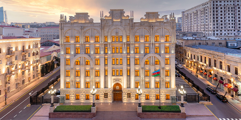 DİN qadın işçi axtarır