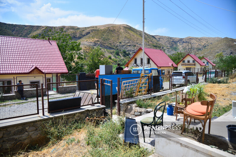 Azad Zabuxdan son çıxan ermənilər - FOTOLAR
