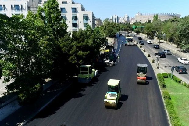 Sürücü və sərnişinlərə şad xəbər: Bakının əsas prospekti açıldı