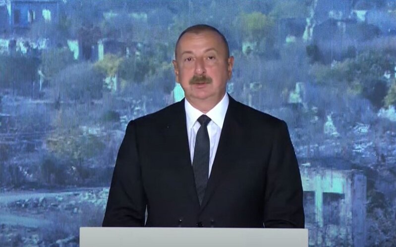  İlham Əliyev 