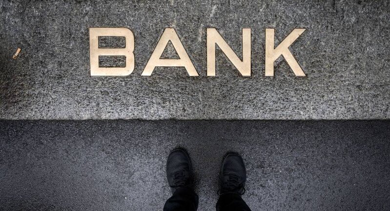 Bankların öhdəliklərinin həcminə görə RENKİNQİ (01.10.2022)