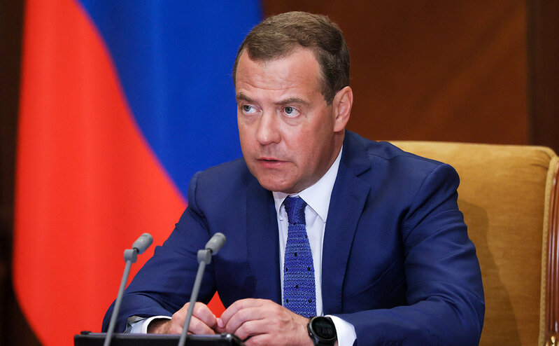 Medvedev Azərbaycan Prezidentini təbrik etdi