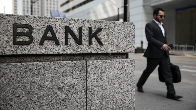 Qərb ölkələrinin əsas bankları Rusiyadakı törəmələrini sata bilmir