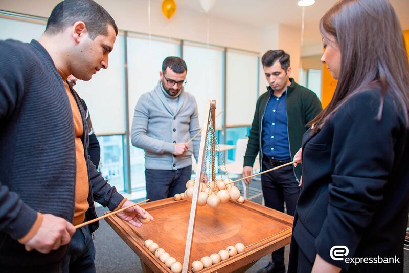 Expressbank İnkişaf Mərkəzi indi yeni ofisdə