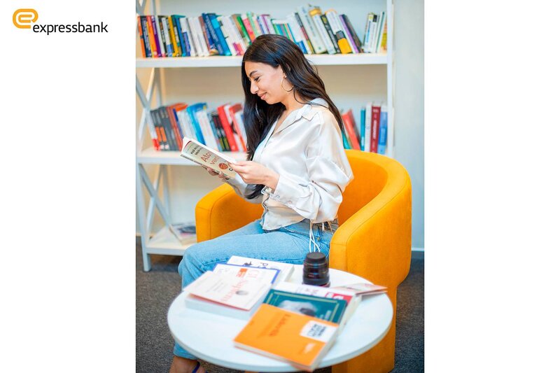 Expressbank İnkişaf Mərkəzi indi yeni ofisdə