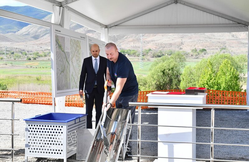 Prezident Xanlıq, Mahruzlu və Zilanlı kəndlərinin təməlini qoydu