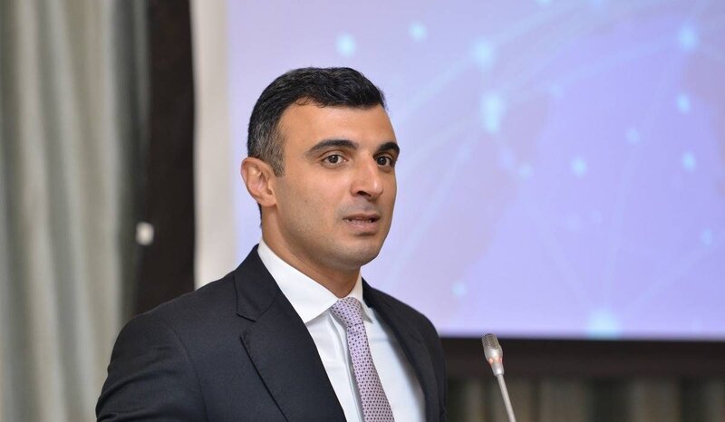 Taleh Kazımov bankların rəhbər şəxsləri ilə görüşüb
