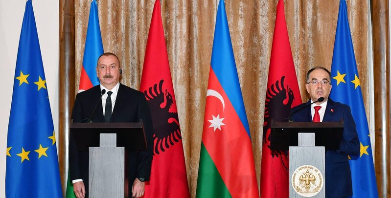 Azərbaycan və Albaniya prezidentləri mətbuata bəyanatlarla çıxış ediblər - YENİLƏNİB
