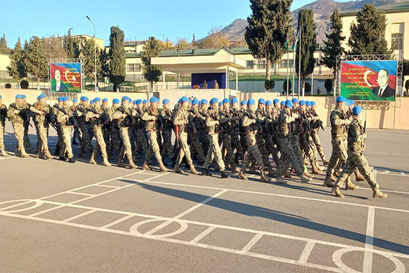 Quru Qoşunlarında komandoların yarışı keçirildi - FOTO