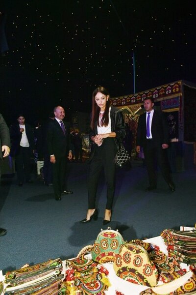 Mehriban Əliyeva Səmərqənddə 