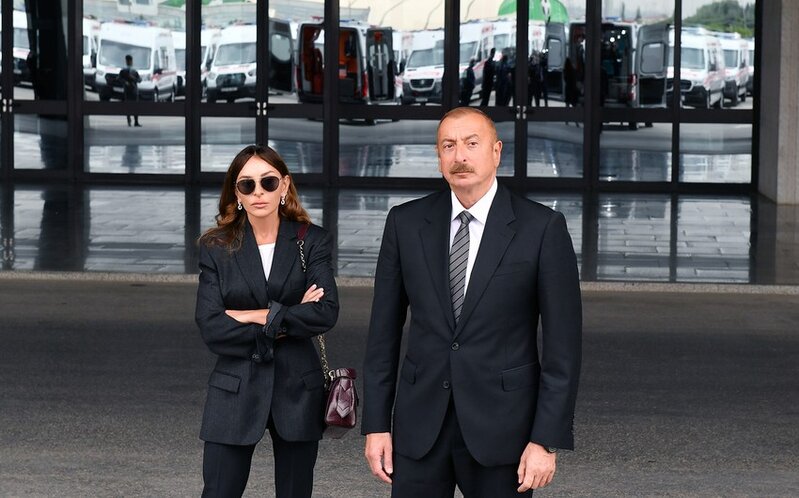 İlham Əliyev Şəki ŞİH-nin binasında yaradılan şəraitlə tanış oldu