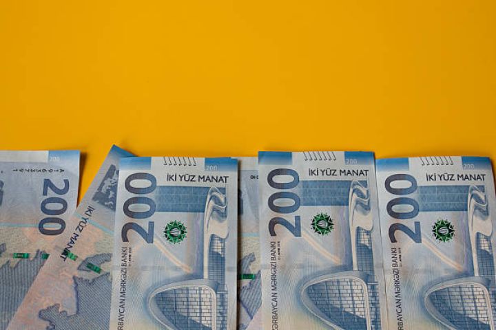 Naxçıvanda bank əmanətləri 52 %-ə yaxın artıb