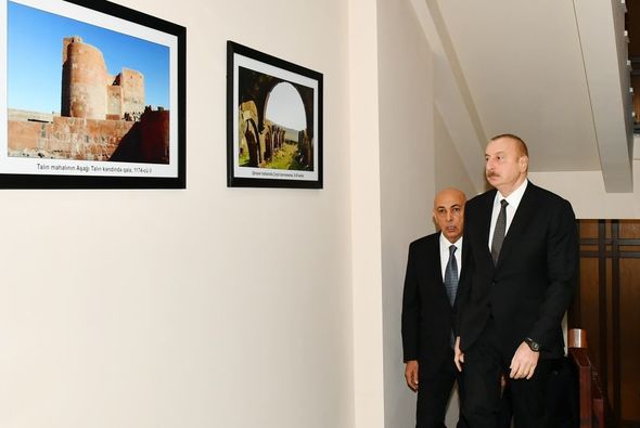 Prezident Qərbi Azərbaycan İcmasının inzibati binasında yaradılan şəraitlə tanış oldu - FOTO - YENİLƏNİB