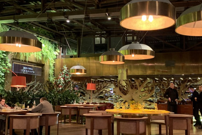 Moskvada restoranlar kütləvi şəkildə bağlanır