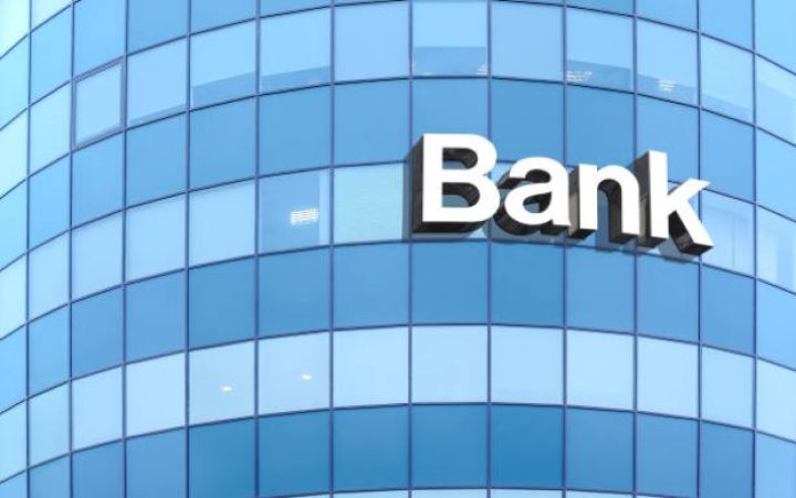 18 bank xalis mənfəət açıqladı - SİYAHI, YENİLƏNİR