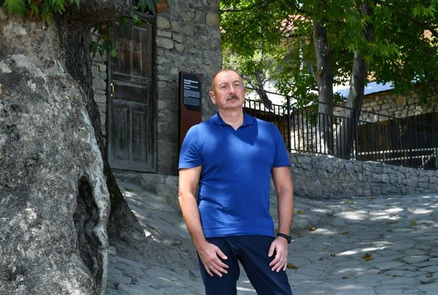 İlham Əliyev: 