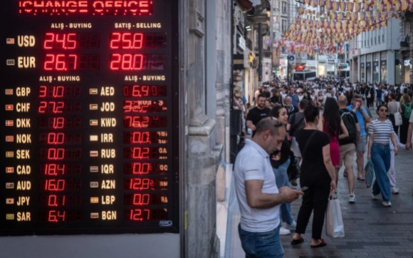 Türkiyə bankları kütləvi şəkildə Rusiya bankları ilə işləməkdən imtina edir