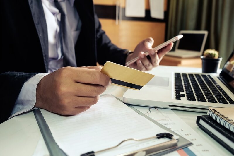 Azərbaycanda problemli kreditlər 13%-dən çox artıb