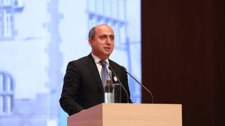 Nazir: 'Bəzən direktorlar aşağı nəticə göstərən şagirdləri məktəbdən uzaqlaşdırırdılar