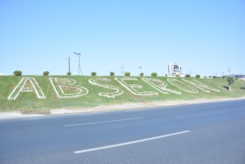 Abşeronda yaşıllaşdırma işləri davam edir - FOTOLAR