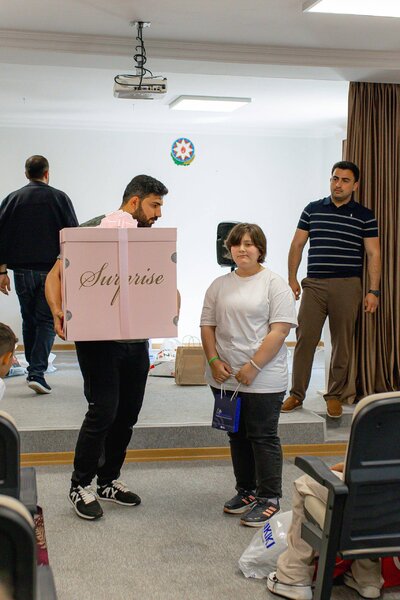 "PAŞA Həyat" əməkdaşları Uşaq Evini ziyarət etdilər