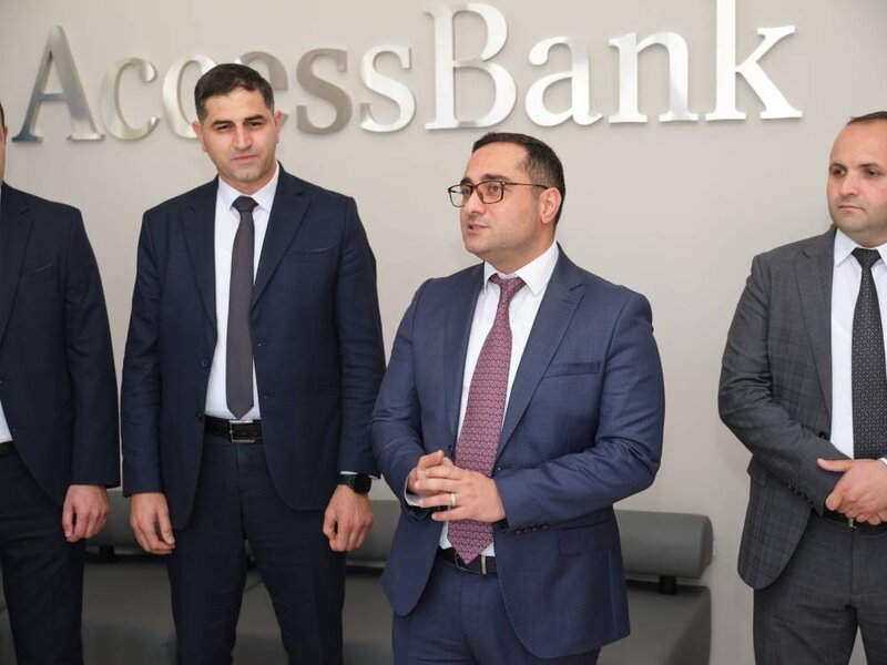 Bank Goranboyda filialını açdı