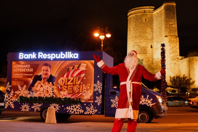 Şaxta Baba da Bank Respublika-dan hədiyyə qazanmağa tələsir