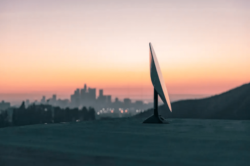 SpaceX şirkəti Ukraynada internetin maliyyələşdirilməsi üçün Pentaqona müraciət edib