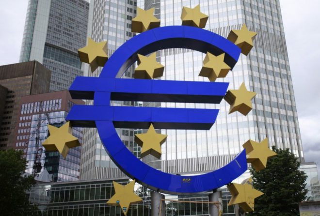 ECB Rusiya ilə bağlı Avropa banklarına xəbərdarlıq edib