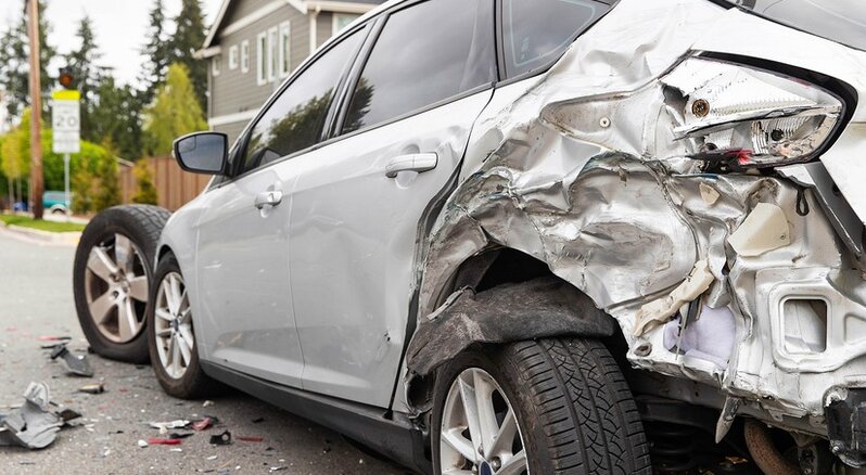 Şəmkirdə avtomobil qəzası olub, xəsarət alanlar var