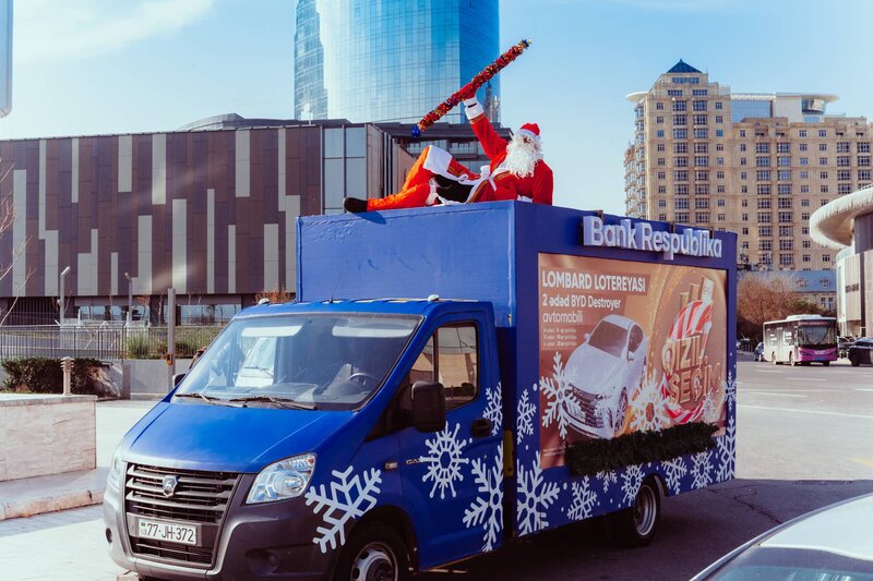 Şaxta Baba da Bank Respublika-dan hədiyyə qazanmağa tələsir