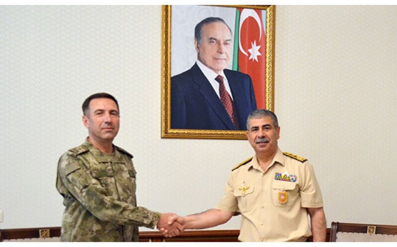 Zakir Həsənov general-leytenant Abdullah Katırcı ilə görüşdü