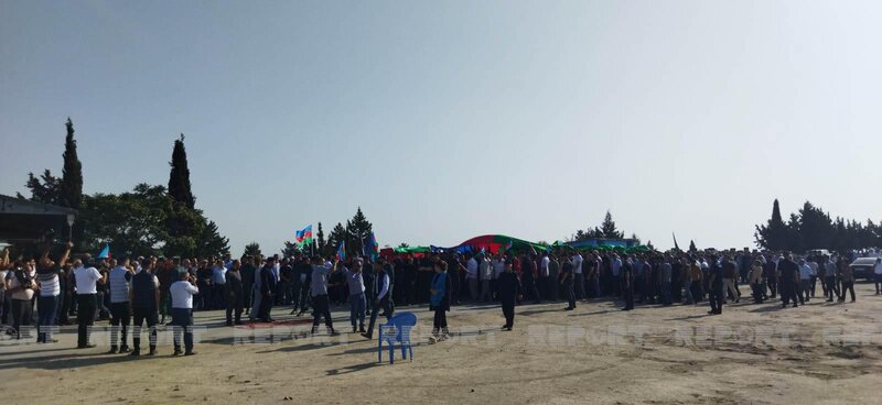 Şəhid Rafail Fətullayev Neftçalada dəfn olundu - FOTOLAR