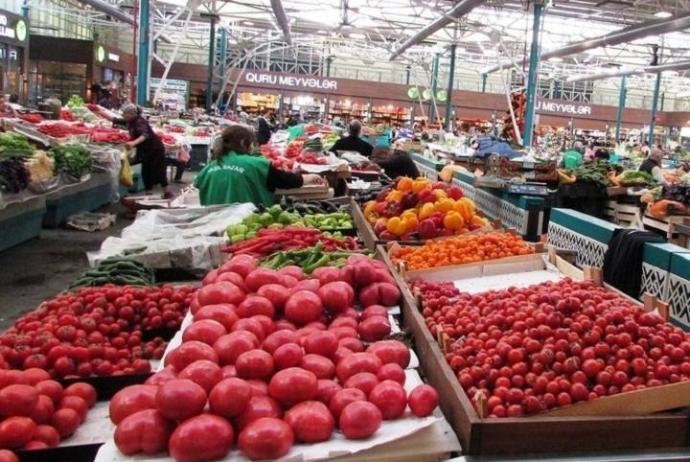 Azərbaycanda bazarda nöqsanlar aşkarlanıb – Sahibkar barəsində protokol tərtib edilib