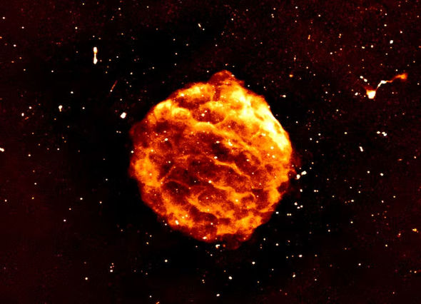 Supernova ulduzunun partlayışdan sonrakı qalığının şəkli yayımlandı - FOTO