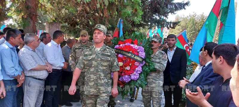 XTQ-nin şəhid giziri Kürdəmirdə dəfn edildi - FOTO