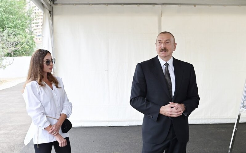 Prezidentlə xanımı İslamiadada uğur qazanmış idmançılarla görüşdü
