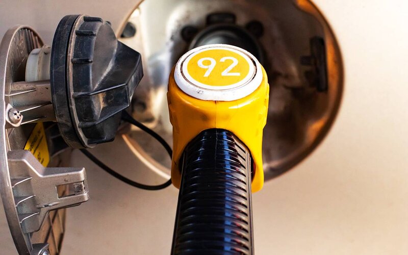 Azərbaycan xaricdən 2 milyonluq Aİ-92 benzini alıb – 1 litri 84 sentə