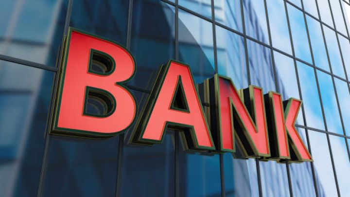 Ən son bank, pul-kredit göstəriciləri açıqlandı